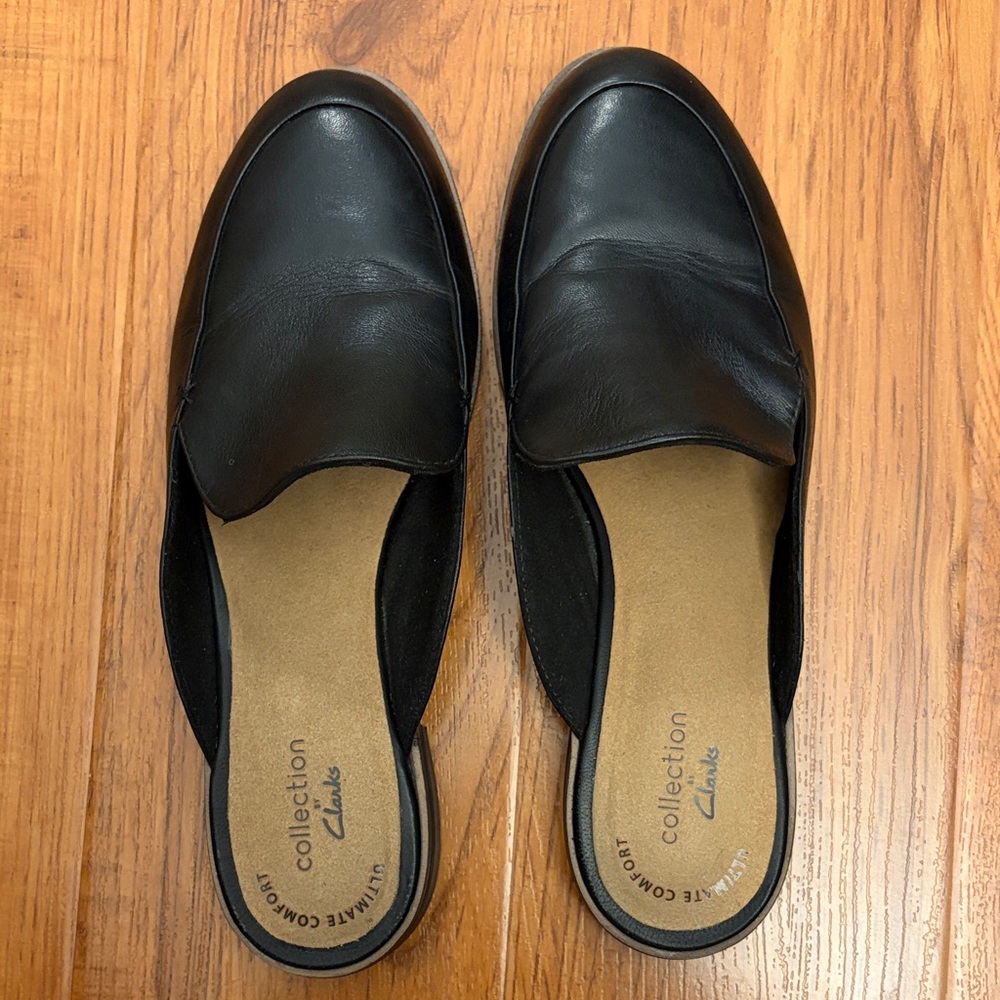 Collection by Clarks Women's Ultimate Comfort Black‎ Leather Mules, size 7